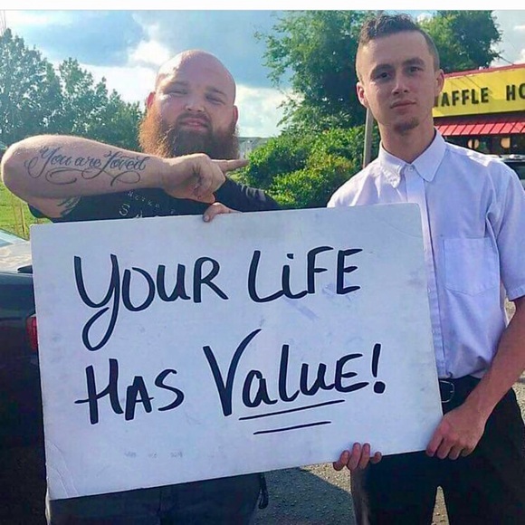 Meet your Posher, Rebecca - Picture 4 of 6